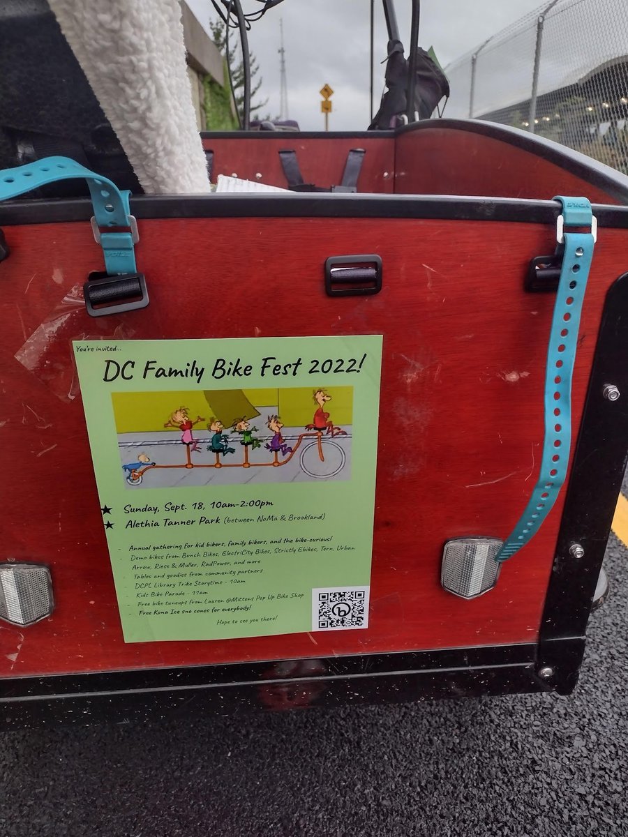 Come to DC Family Bike Fest!!! 

Sept. 18, 10am-2pm, Tanner Park. 

Learn about family biking, connect with other families, have fun, get free goodies, eat free sno cones. 

bit.ly/DCFest2022 See you there!! 

#bikeDC