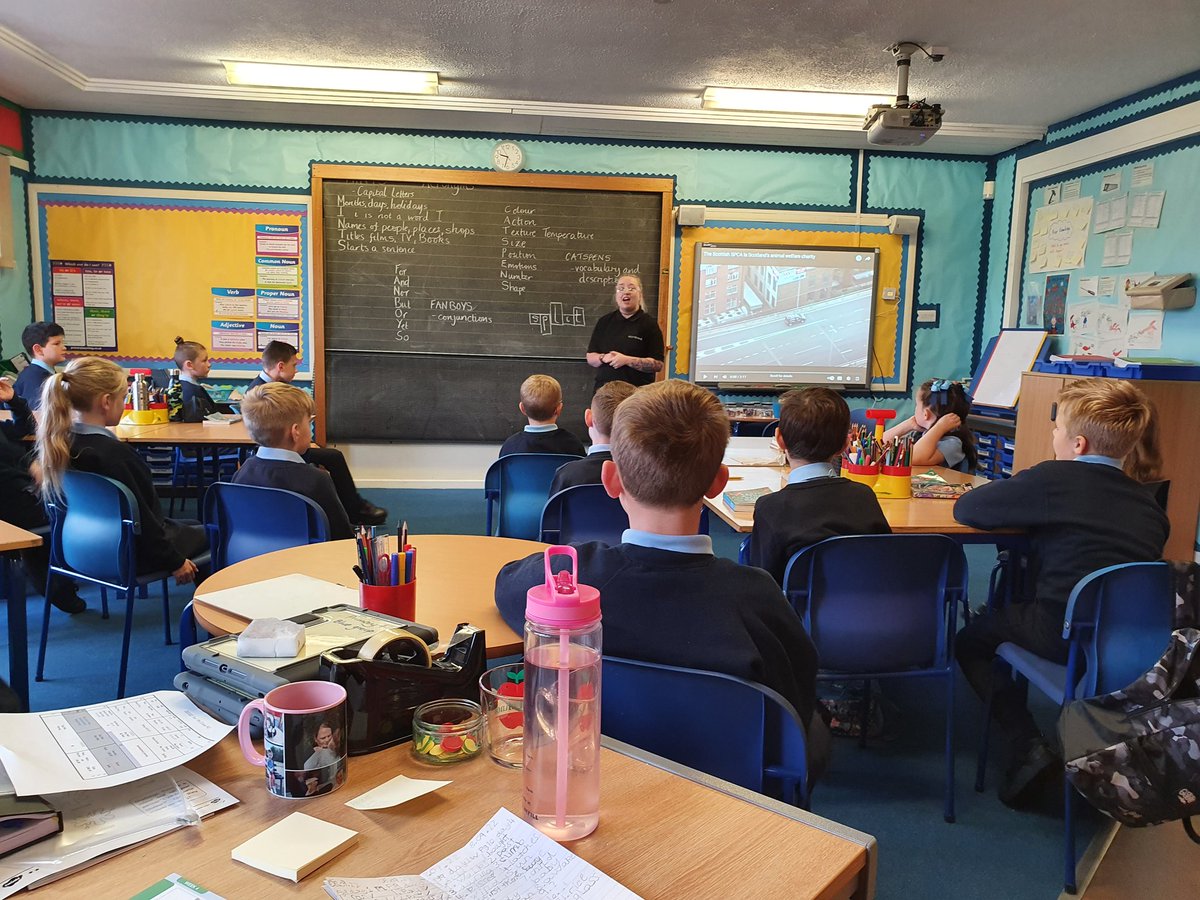 MrsDandMrsG's tweet photo. We have Hannah here from @ScottishSPCA. We are exploring how we can be more #animalwise @45stjoe https://t.co/1BgYOalBoE