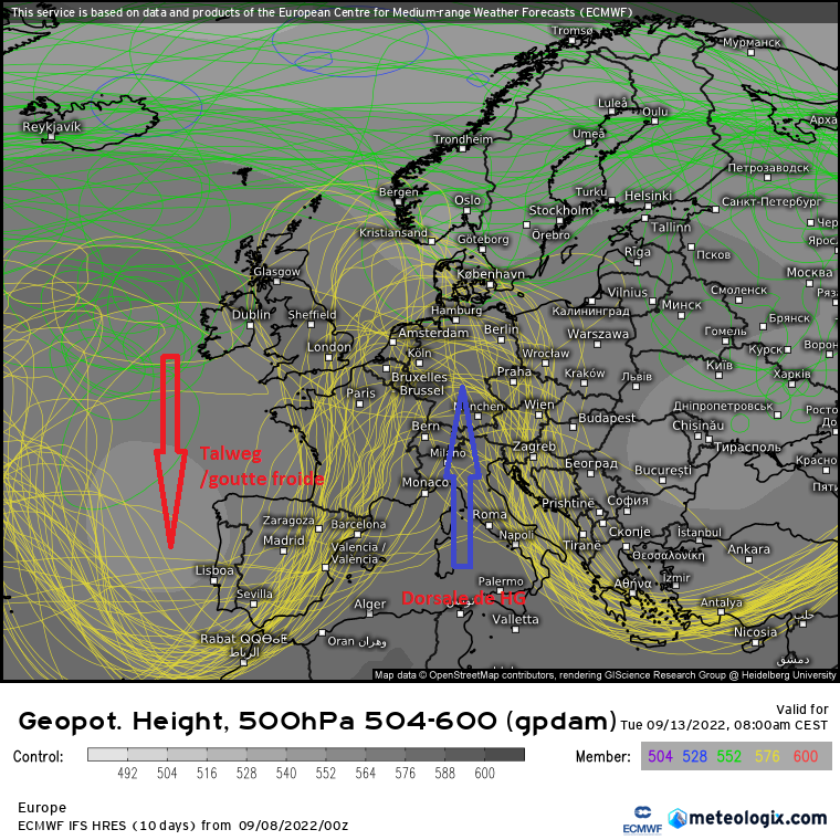 ExtremeMeteo's tweet photo. Probabilité importante d'une dégradation orageuse conséquente dès lundi par l'ouest, s'étendant vers l'est. Pourtour méditerranéen de nouveau très exposé en milieu de semaine prochaine au vu des différents scénarios. Bien sur faudra voir les réglages fins dans quelques jours. 1/2 https://t.co/MXvyZIuQYf