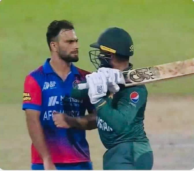 AsiaSapan's tweet photo. زمونږ اتلانو تل غښتلی اوسی💪🏻
 دی افغانستان ویاړ یاست 🇦🇫🫶🏻👑
@MohammadNabi007        @imnaveenulhaq   @fareedmalik56
@iamnajibzadran    @Mujeeb_R88
@rashidkhan_19        @IZadran18
@fazalfarooqi10       
@RGurbaz_21 https://t.co/vCzqlhLYI1 https://t.co/1pGDN75vqe