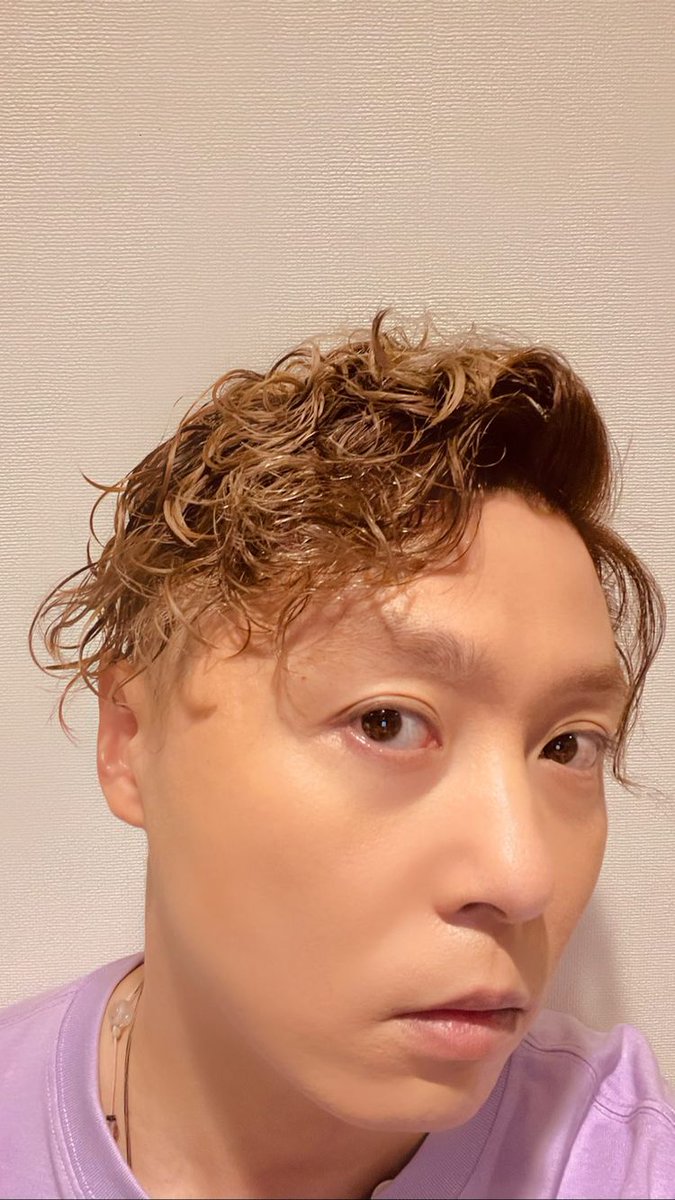 djsakura666's tweet photo. Tsuyoshi-kun cut and shaved his head!! Cute ! 👀
𖡿 眉毛
#堂本剛
#ENDRECHERI
#TsuyoshiDomoto
Endlicheri☆Endlicheri
#ソメイヨシノ
#紫大渋滞
#ENDRECHERILIVE2022
#ENDRECHERI_20th
#PurpleParty #FunkParty
#JapaneseFunk
Do your best #つよしP
https://t.co/UTNhGjBNEV https://t.co/yGV4JjjhkF