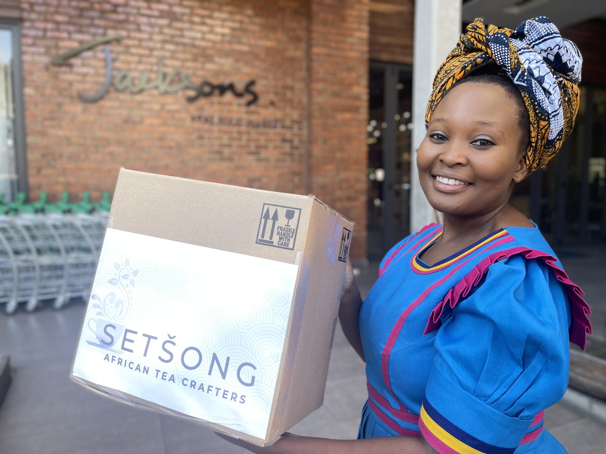 Mazda_SA's tweet photo. Retang and her Mother have managed to blend amazing teas that fuse nature's bounty with flavor and spice, awakening your senses. They celebrate the beauty of nature in the rural areas of Limpopo and recognize the ever-evolving landscape #MadeWithSoul https://t.co/5N1Y3laLVa