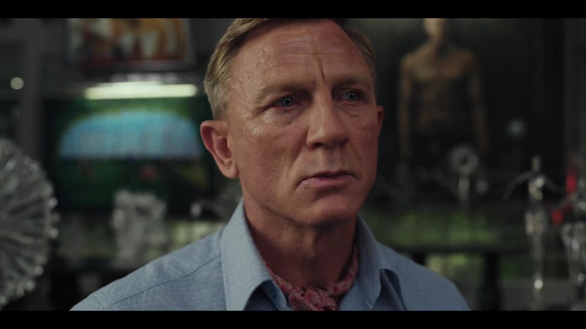 Daniel Craig Fan on Twitter "📸 Daniel Craig returns as Benoit Blanc in