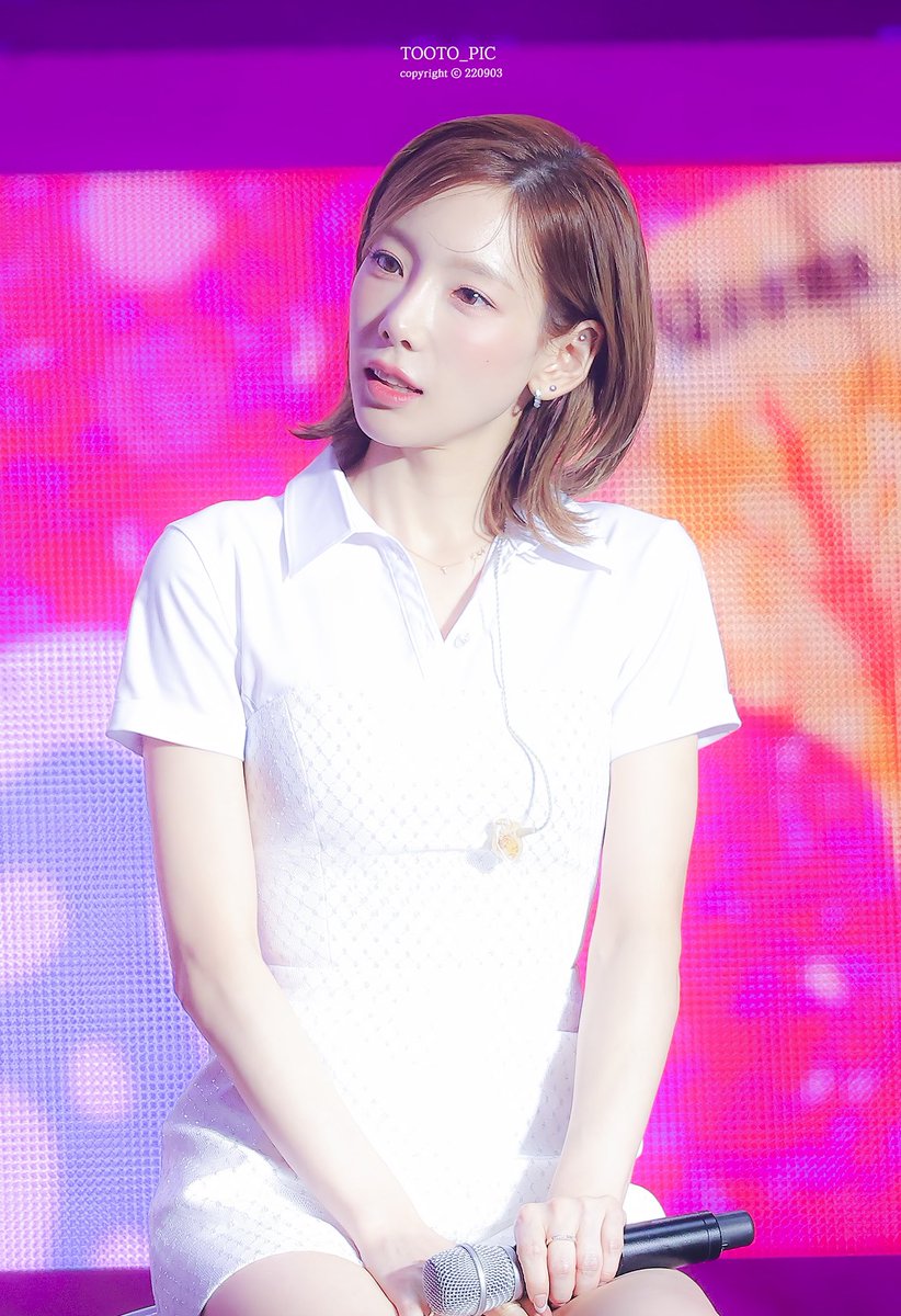 TOOTO_PIC's tweet photo. 220903 팬미팅 태연

😳😳

#태연 #taeyeon https://t.co/LPmB4Ns8xu