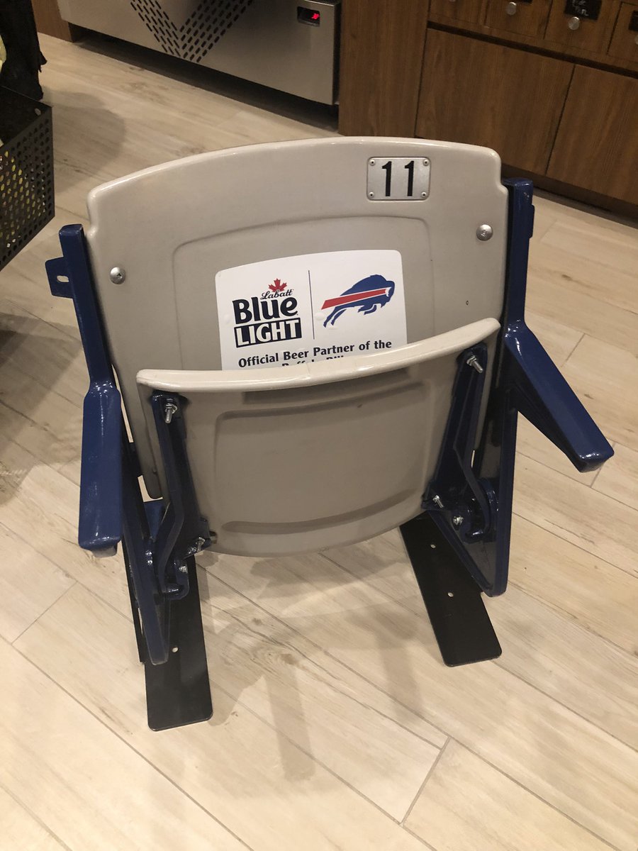 🚨Bills Stadium Seat Giveaway!!!🚨
We are teaming up with <a href="/delLagoResort/">del Lago Resort & Casino</a> to give away this Labatt Blue Light Stadium Seat from OP for a member of #BillsMafia  

To enter:
1. RT &amp; Like this Tweet
2. Follow <a href="/delLagoResort/">del Lago Resort & Casino</a> 
3. Follow us
4. Reply “Go Bills!”

1 Winner drawn 9/12!