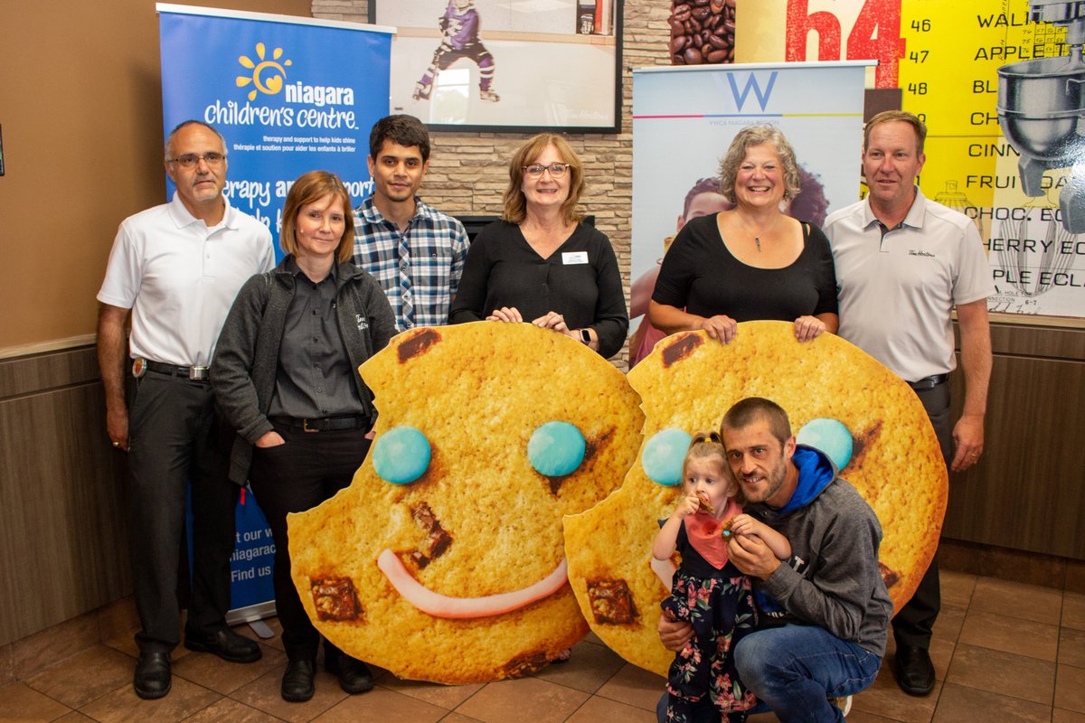 niagarachildctr's tweet photo. Making it official! 📸🍪 
Yesterday, @niagarachildctr and @YWCA_Niagara  commemorated our nomination as beneficiaries of @TimHortons upcoming Smile Cookie community fundraiser.  Get your pre-orders in or buy a #SmileCookie for $1 from Sept. 19 to 25. https://t.co/gM5eY788Jm
