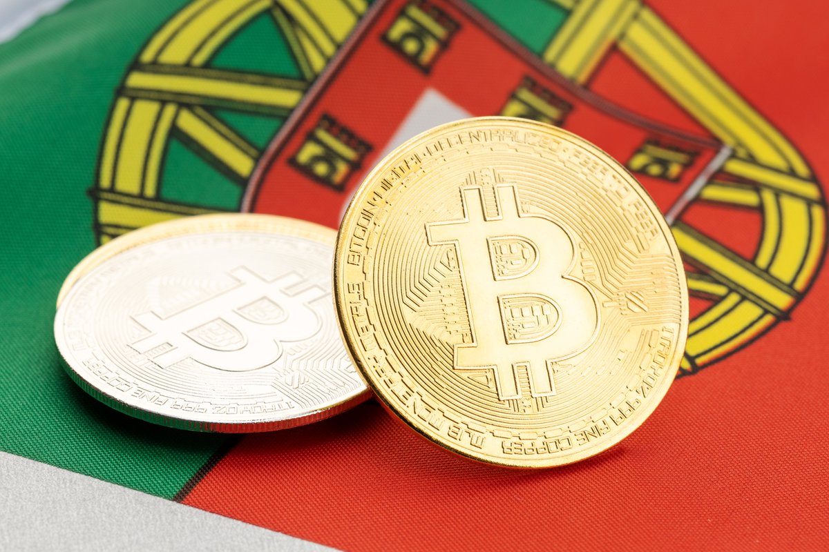 LusoDigitalLda's tweet photo. Como membros da APBC (Associação Portuguesa de Blockchain e Criptomoedas) é com enorme satisfação que vemos a união de esforços das associações do setor, por forma a dar continuidade à nossa participação construtiva no crescimento da cripto economia. https://t.co/cElvOXoTg3