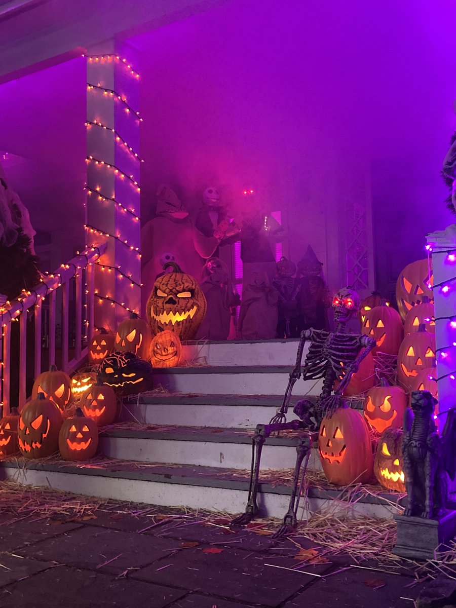 Give your neighbors pumpkin to talk about 🎃 Shop online and start checking your local store for our spooktacular Halloween decor. thd.co/3qjGDEU