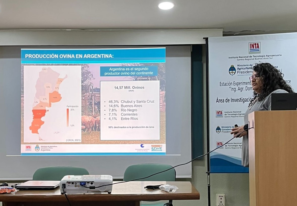 SDVEBalcarce's tweet photo. Durante la mañana se presentaron los proyectos que utilizarán los veterinarios residentes para la monografía final para finalizar con la Residencia Interna en Salud Animal, en el @INTABalcarce https://t.co/Oq8jcRyRMf