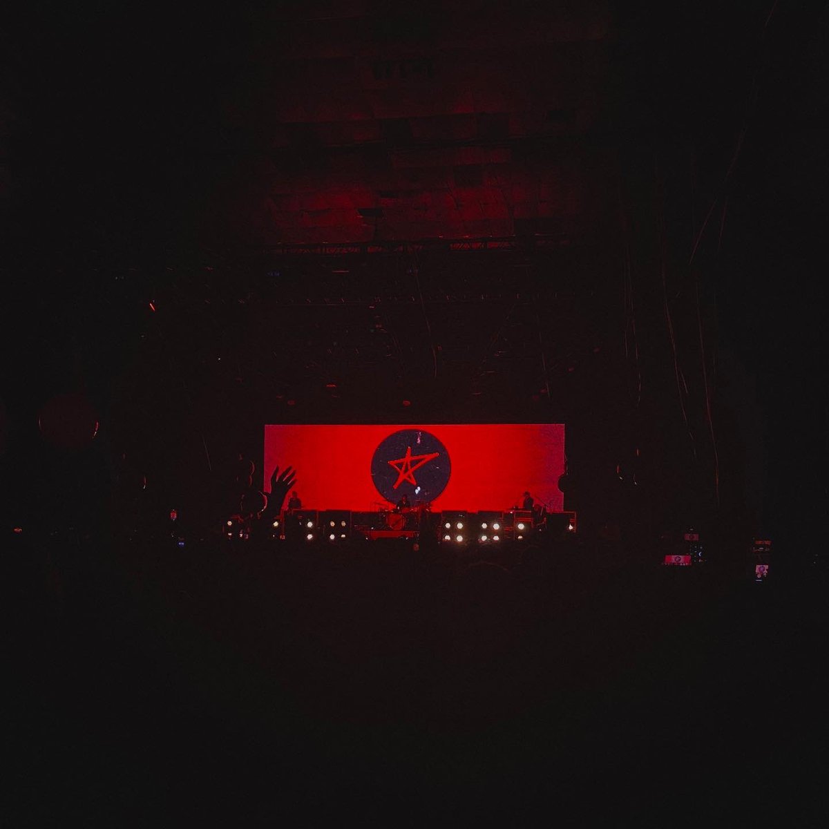 _hugaoo's tweet photo. foi incrível 🥹🧡 @AvrilLavigne 🇧🇷 #LoveSuxTourBrazil #LoveSux https://t.co/ht7u7Ur04Z