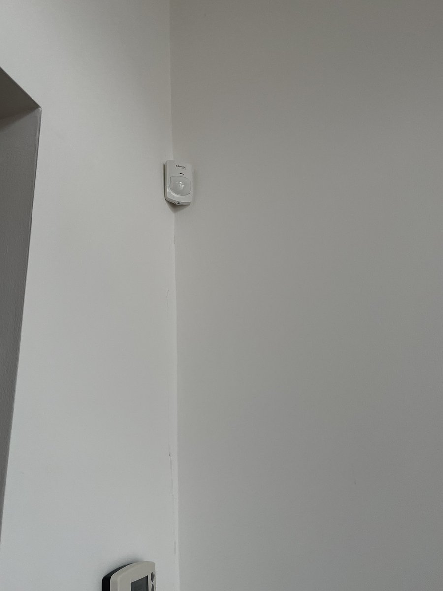 Another happy customer in #Atherton this afternoon!

New <a href="/OrisecLtd/">Orisec</a> wireless intruder alarm fitted with APP connectivity so the customer can monitor and control their intruder alarm from anywhere in the world! 📱🌎