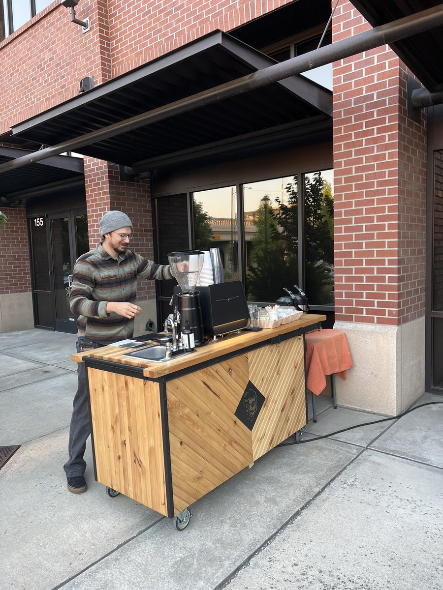 TweetTinderbox's tweet photo. Magical things are happening at this morning’s Business Brew! https://t.co/cL7P3h3aP6