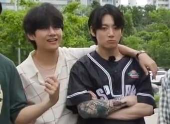 illicitvk's tweet photo. fav taekook genre https://t.co/rTiMk3uSOU