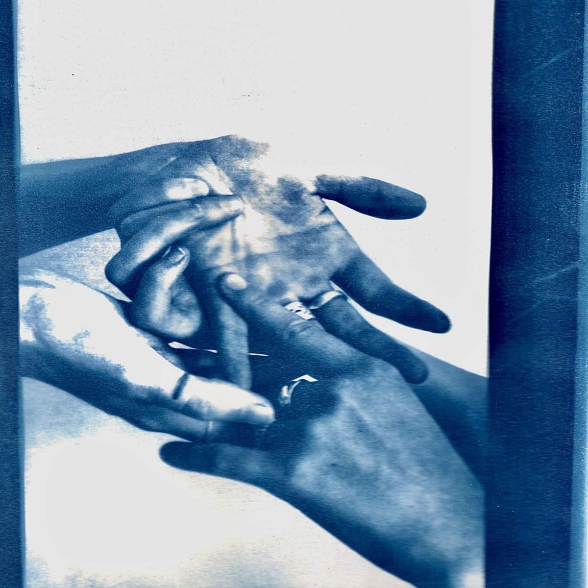 banrionbaby's tweet photo. Our new single 'fooling' comes out on September 28th! I am so excited to share new music! PRESAVE - https://t.co/iziHK7zQi3 https://t.co/hMmjRu8JO5