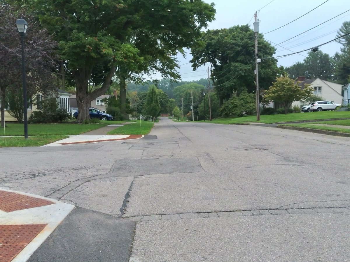 ontodaysrun's tweet photo. #OnTodaysRun tried a new winding, rolling route through Fairport, NY. #run #running #runner #SeenOnMyRun #viewfromarun https://t.co/nAbcu37ApE