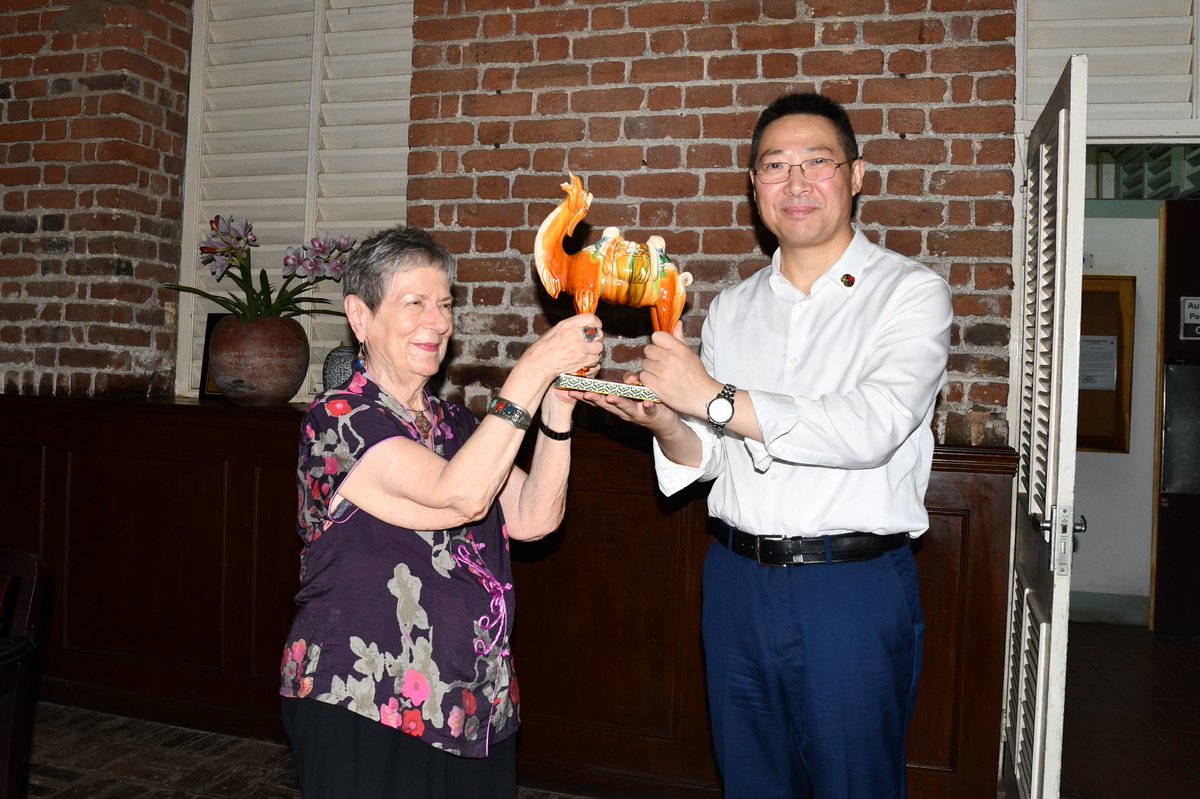 ChinaEmbJA's tweet photo. Amb. Chen Daojiang and Embassy staffs enjoyed a wonderful & lovely night with so many Jamaican friends & members of Jamaica-China Friendship Association(#JCFA) on 7 Sept. We will continue enhancing people-to-people exchanges to bring two peoples closer. Long live 🇨🇳🇯🇲 friendship! https://t.co/ocqiZfkvsx