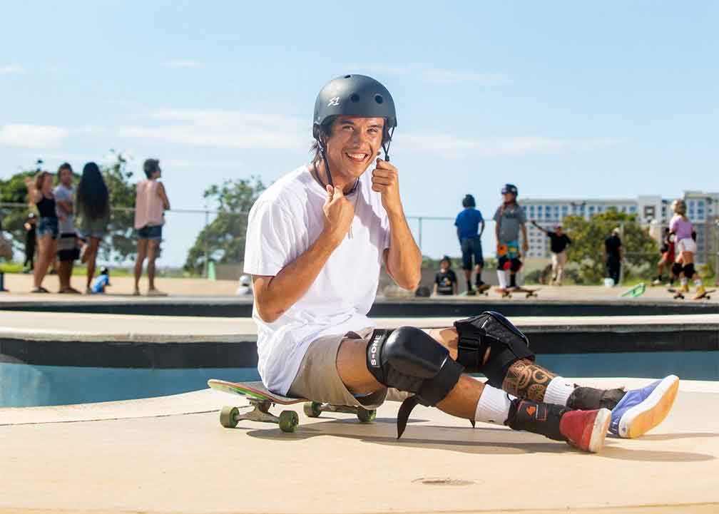 FulkitSkate's tweet photo. Encore plus de casques @s1helmets dispos au shop! https://t.co/mbuIOXybia
#s1helemets #skateboard #rollerderby #longboard #rollerskates #fulkit https://t.co/N1ay6NR6Cl