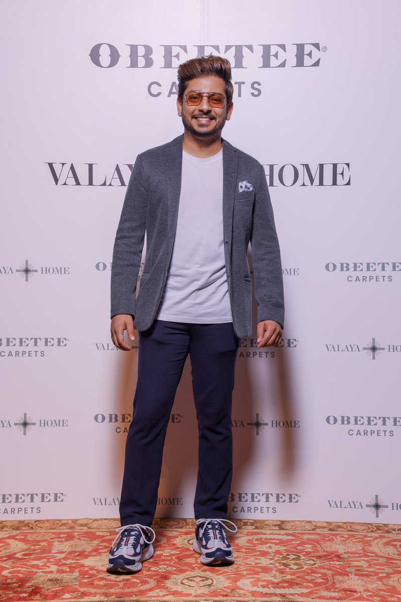 VK_Vlogs_'s tweet photo. A few glimpses from the recent store launch of @obeeteecarpets in New Delhi. To be precise, it is Obeetee Carpets x Valaya Home by JJ Valaya. The launch event was absolutely stunning! @aceofspace_in
#design #windows #obeetee #carpets #event #storedesign #vm #visualmerchandise https://t.co/rezik7EIlp