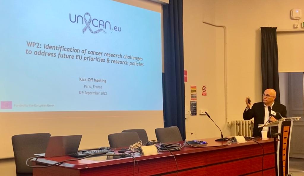 The 4UNCANeu European project kicks off‼️

Our Director @TaberneroJosep presents the work that @VHIO and @CIBERONC are leading to identify the research priorities in #CancerResearch that need to be addressed to reduce the burden of disease for citizens.

#MissionCancer #HorizonEU