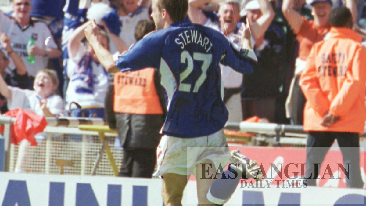 33Dovey's tweet image. No words.