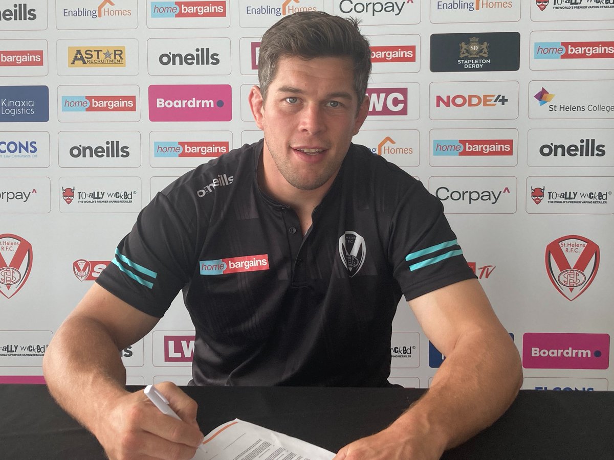 Saints1890's tweet photo. 𝗠𝗼𝗿𝗲 𝗼𝗳 𝘁𝗵𝗶𝘀 𝗺𝗮𝗻 𝗶𝗻 𝟮𝟬𝟮𝟯! 😁

@LouieMS14 ✍️

#COYS https://t.co/ZpyVm8uaSZ