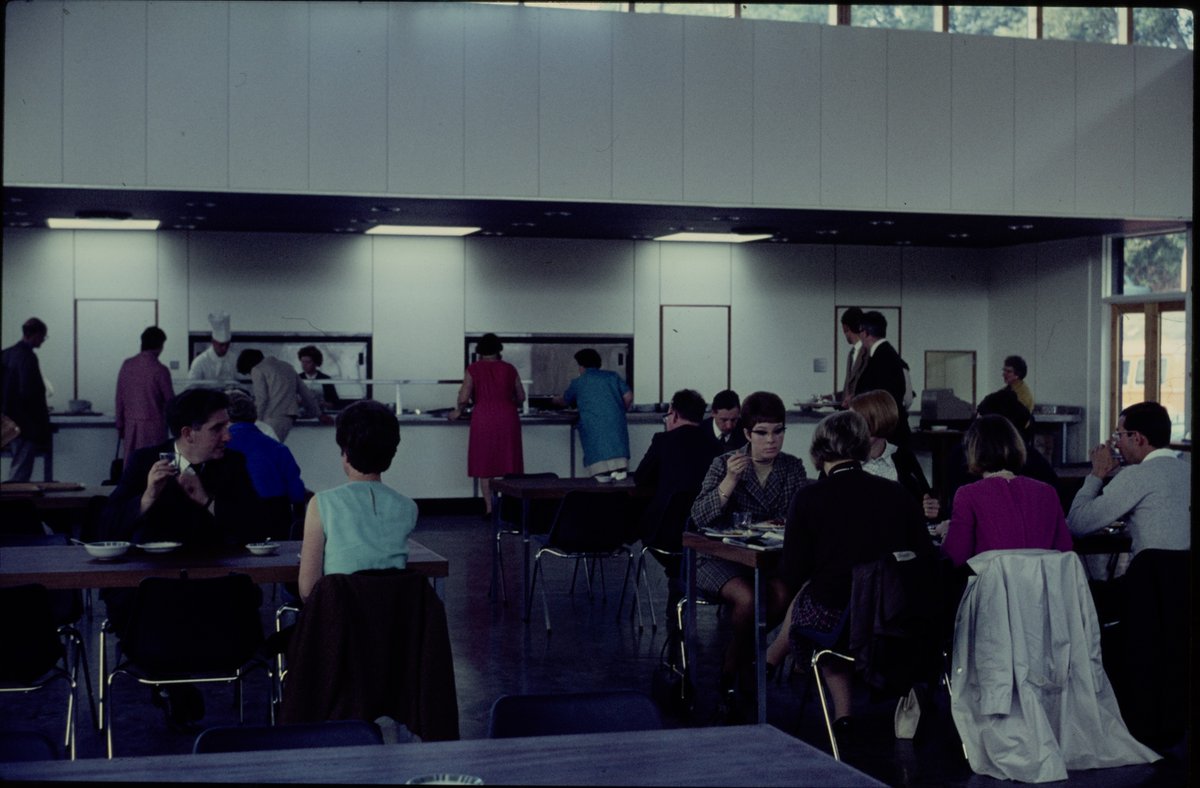 unistirarchives's tweet photo. Lunchtime in Pathfoot dining hall @StirUni c 1968 Colour slide newly digitised using our #StirScanStudio
#ThrowbackThursday #TBT @artatstirling @StirAlumni @isstirling https://t.co/iNqccZnz1u