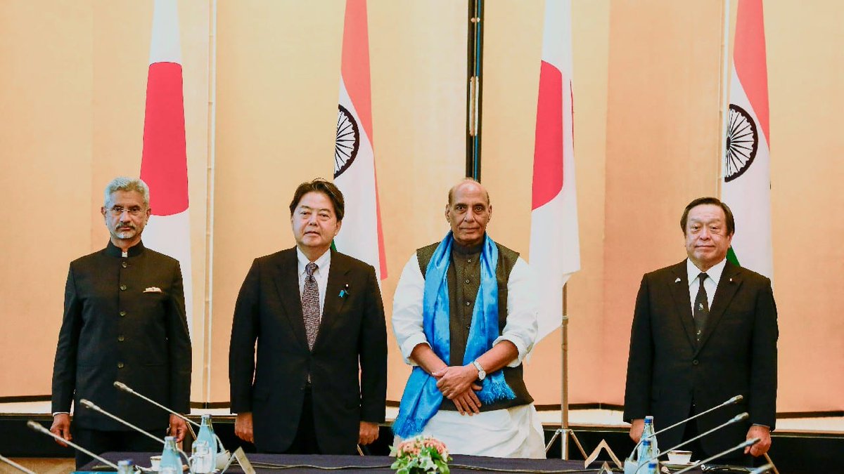 moneycontrolcom's tweet photo. #InPics ЁЯУ╕ | Japan's foreign and defence ministers met their Indian counterparts in Tokyo on September 8.
Details here ЁЯСЗ
https://t.co/ft9vUVxaho
#India #Japan #DefenseMeet https://t.co/7dlht3o4jj