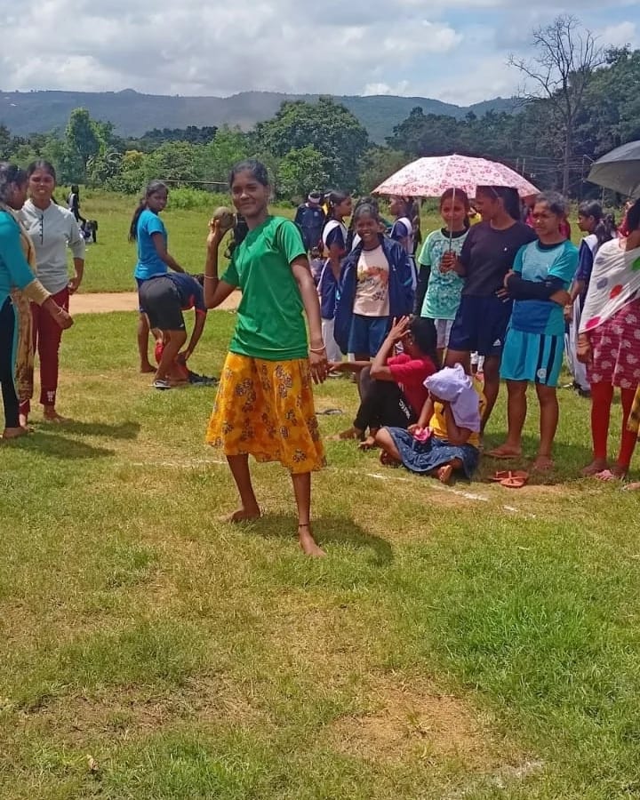 scstdevdept's tweet photo. Shot Put Competition at Govt. #stscdevelopment High School #Matkambeda.
#Athletics #Competition 

@scstdevdept @GuhaIas @saraka_fan @SecyChief https://t.co/U1BmuMIQTM