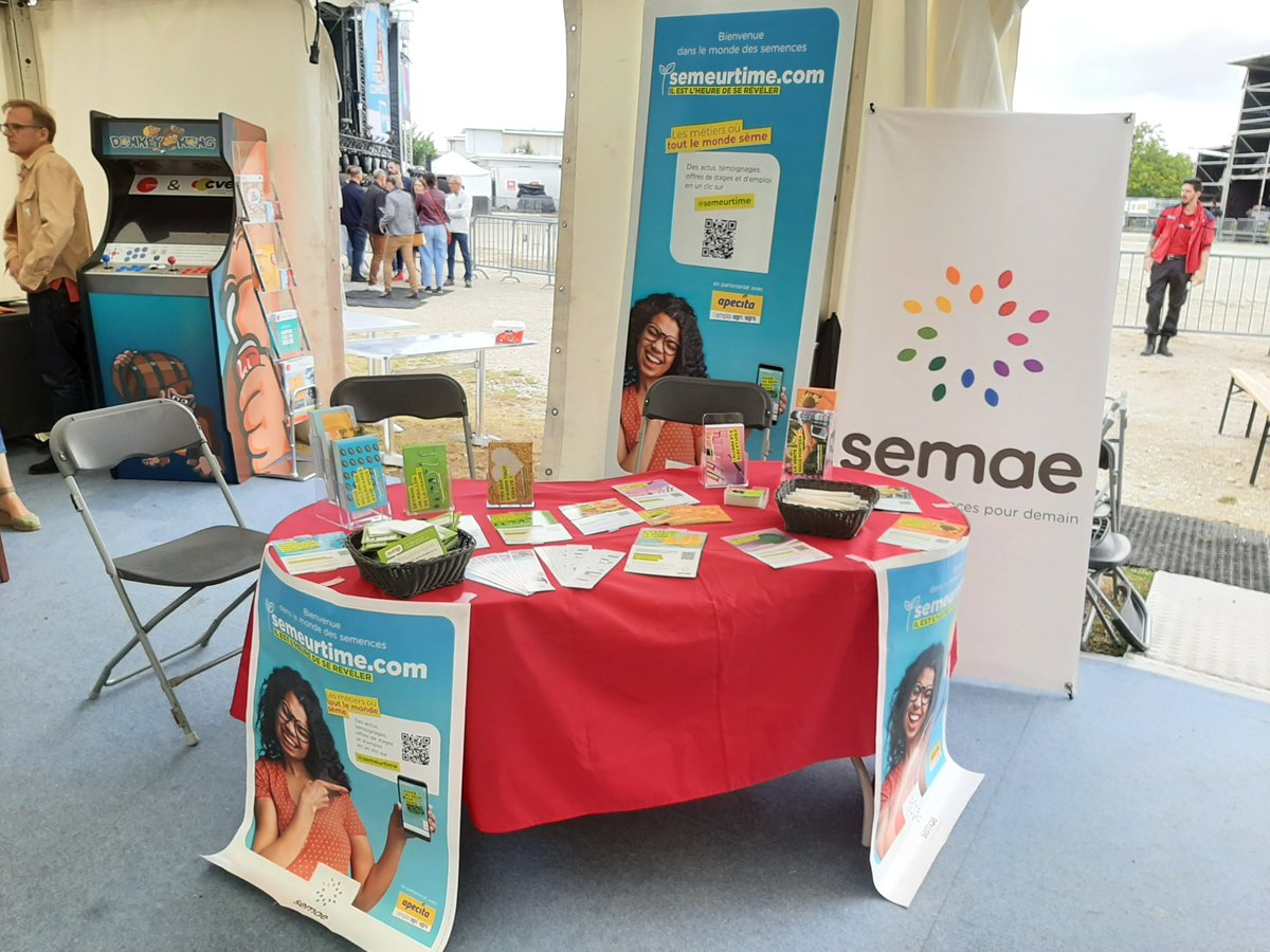 C'est partie pour le jeudi des jeunes à la <a href="/foiredechalons/">Foire de Châlons</a>. #Etudiants, retrouvez <a href="/semaeEst/">Semae Est</a> au pied de la scène pour découvrir les #métiers liés à la production de #semences