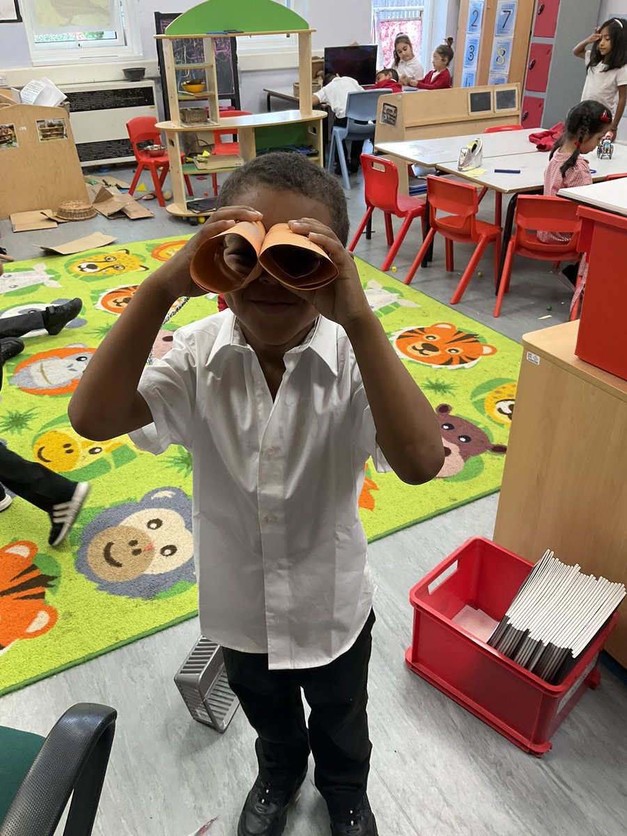 MrsClarkeKMPA's tweet photo. Class 5 have been learning to share and take turns with each other during provision this week. We have been learning all about responsibility and taking responsibility for things. #responsibility #characterweek #makingnewfriends @kestrelmead @MrsVanmaliKMPA https://t.co/oHMcLBAl8F