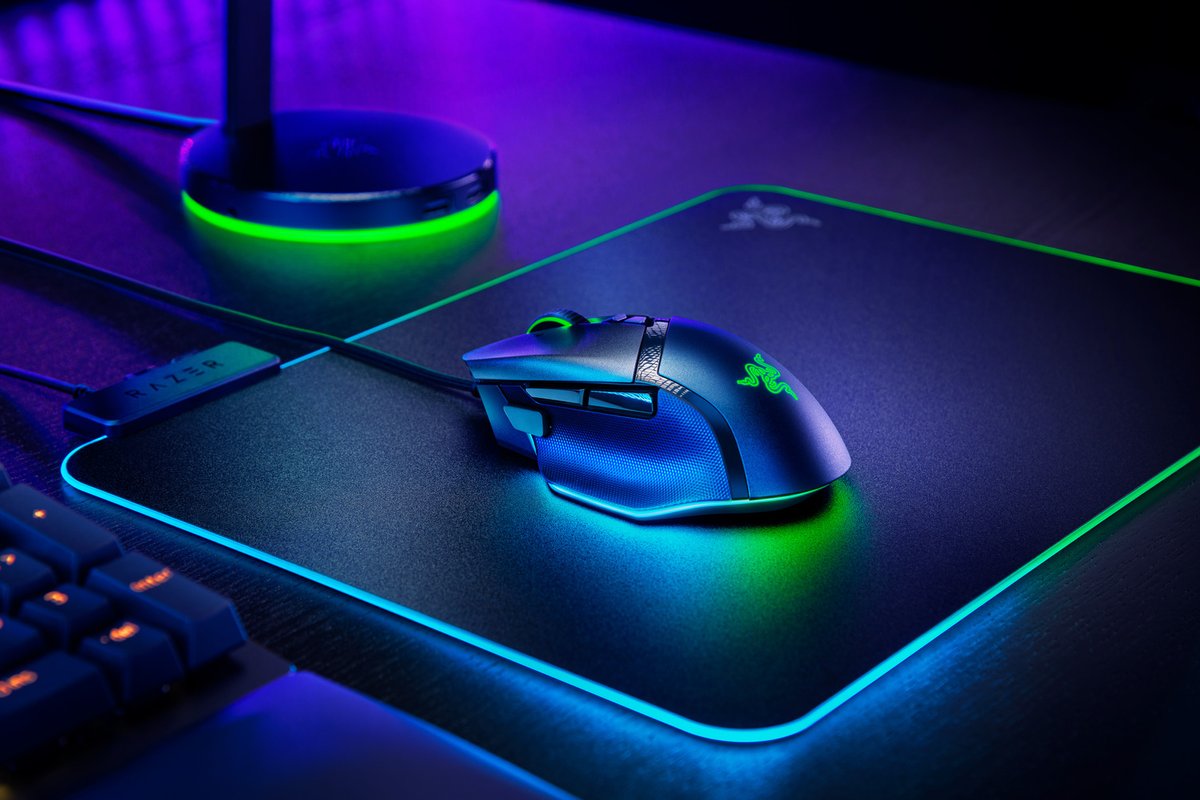 ApexIntSA's tweet photo. Experience full spectrum customizability with the @Razer Basilisk V3
From 11 easily programmable buttons to multiple zones of Razer Chroma RGB—create, control, and champion your playstyle with our quintessential ergonomic gaming mouse.
#Razer #Gaming #ApexIntSA https://t.co/R0IKKCqmZp