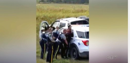 WATCH:  CTV National News: Sask. manhunt ends in death bit.ly/3B1yiKD