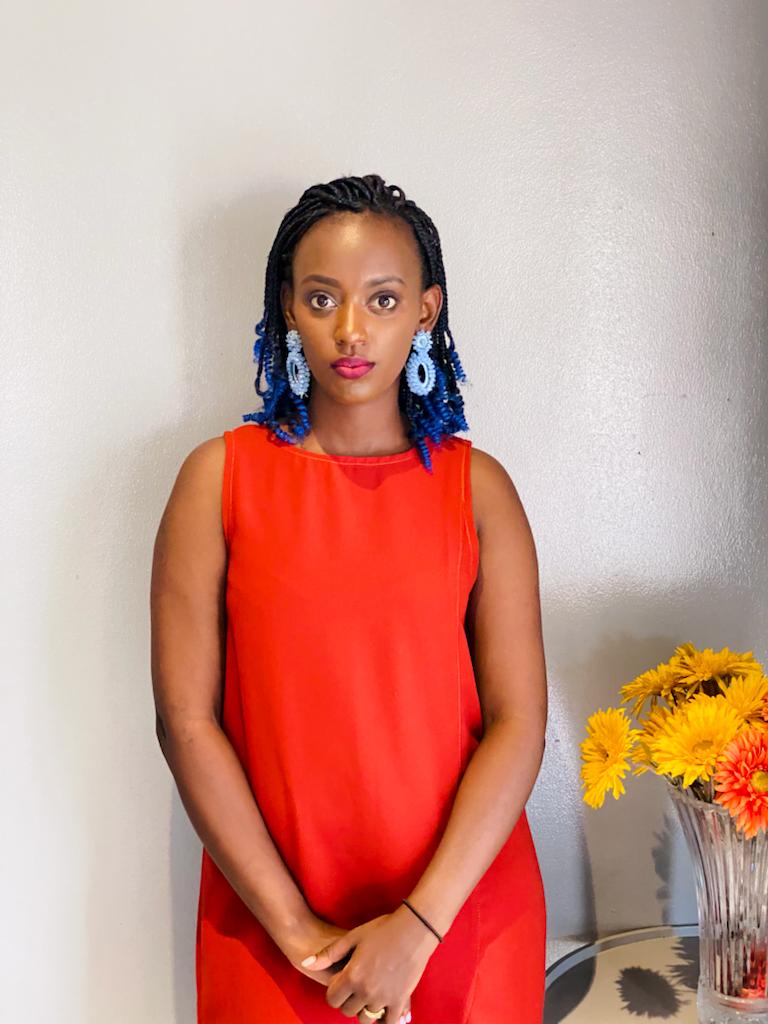 MotivUG's tweet photo. #CreativeEntreprenuers
"I started in 2017 but took several breaks along the way.
I run a ladies ready to wear brand focusing on basics, comfort & elegance. We should not be slaves to fashion, anyone can be elegant and comfortable at the same time"!
#AherezaMigisha
#ChouChou&Co https://t.co/yOOokOt0ew