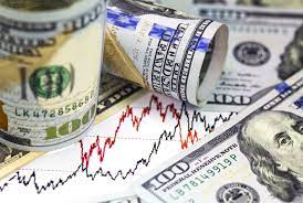 CalebRegel's tweet photo. 美元兌日元USD/JPY短線下挫50點，報143.60。
【股票、基金】這種類型的交易，適合高度成熟，風險厭惡，以及新手，屢敗屢敗的投資者。
後兩種投資者在選擇目標時需要深入研究，甚至是專心致誌的選擇。✅理財大咖教妳玩長線：https://t.co/dr51FQUS2K  #美股 #投資 #理財 https://t.co/bIbNtY9LK3
