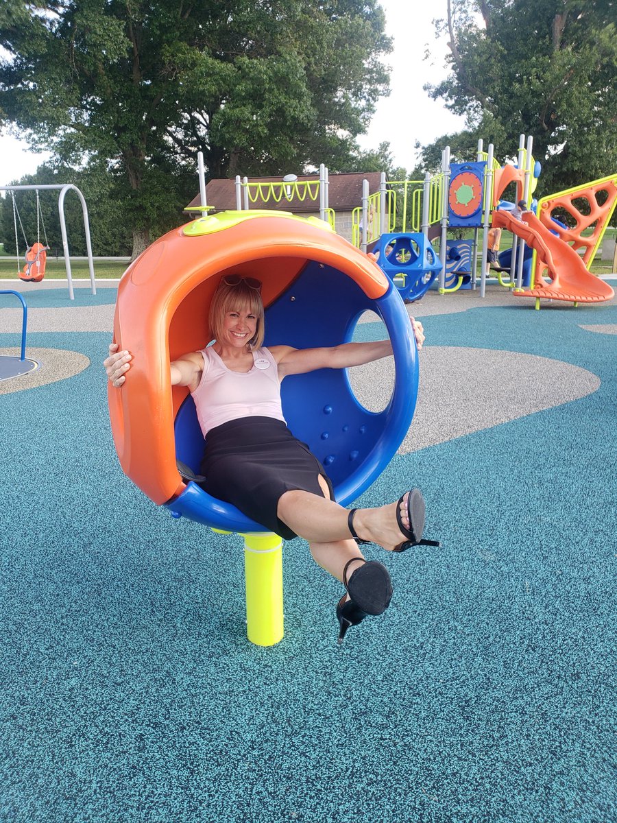 Luvurneighbor68's tweet photo. Peekaboo! It's me, inclusive playground equipment @AJJollyPark1. Thank you to everyone who is working in District 68 to make spaces inclusive of all families. Inclusion is a great way to #luvurneighbor68! https://t.co/hoKTSe0b5S