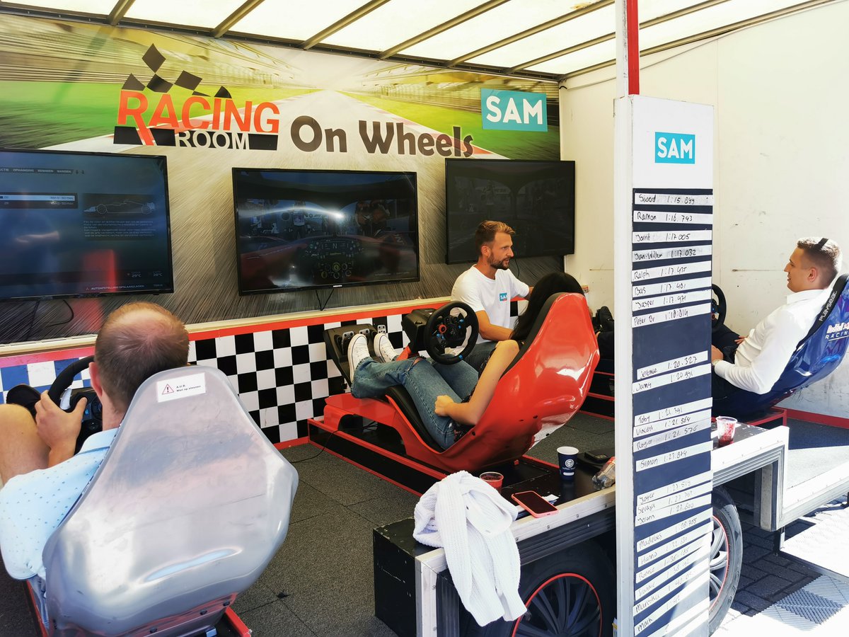 KrampGroep's tweet photo. We are officially Back to Work 🚩

In our HQ this week, our Feel Great @ Work team surprised us with different activities to make a healthy and relaxed start again after the holidays.

Stay tuned, next week they could surprise us again! 😉 https://t.co/vNMUY4g2tn