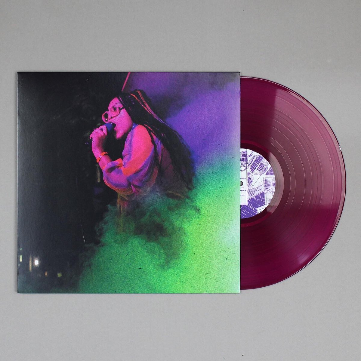 “Suzi Analogue compiles key cuts from ZONEZ on Infinite Zonez, distilling her liquid multimedia output from across the four volumes of her ZONEZ mixtapes.” <a href="/bleep/">Bleep</a> 

bleep.com/release/326350…

OUT FRIDAY!