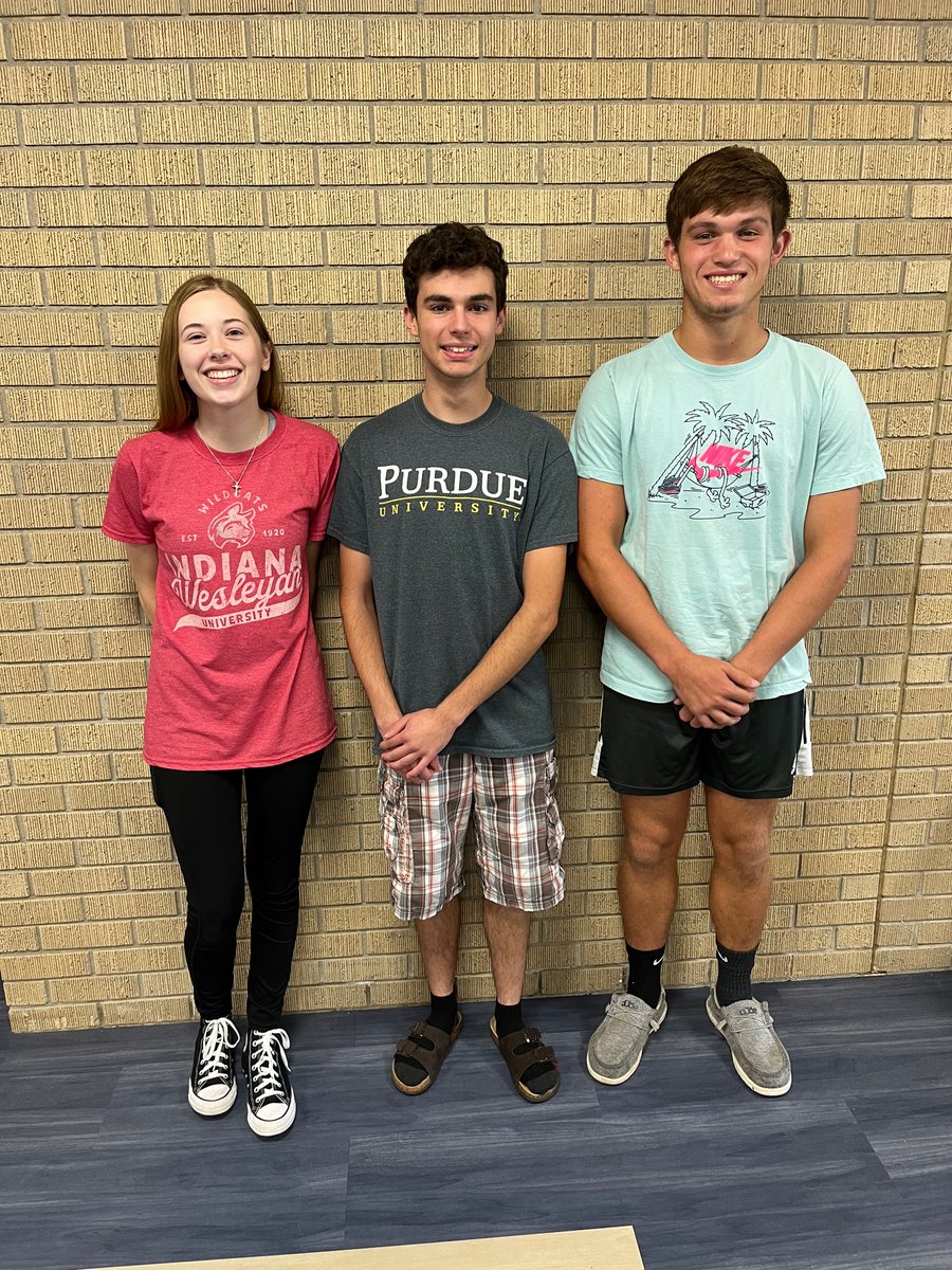 Oak_HillHS's tweet photo. Congrats to Ella McDivitt, Riley Kirby, and Grant Elzinga on their selection as a College Board National Recognition Program Awardee.  Keep up the good work!! https://t.co/H38eRuTnUd