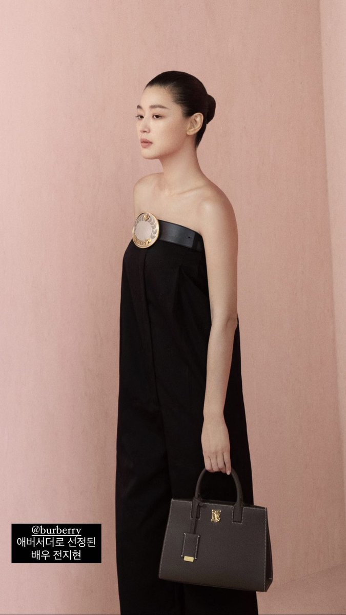 LDramaland's tweet image. #JunJiHyun for #Burberry
#embassador for the brand