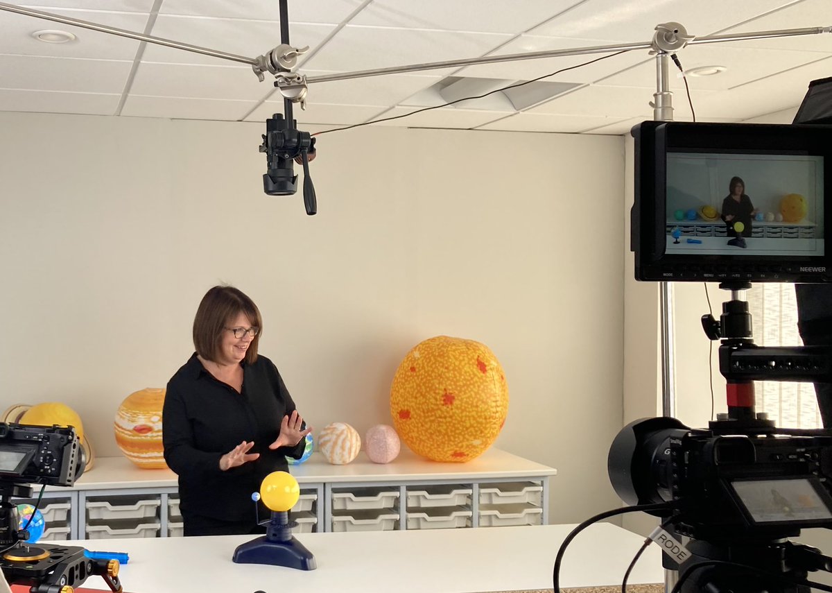 ogdentrust's tweet photo. Busy day of filming for our #PhizziCPD with @legophysicsguy Looking forward to bringing #EarthandSpace to our primary partnership schools later this year π π #MakingPhysicsMatter https://t.co/wl9Fm0a02T