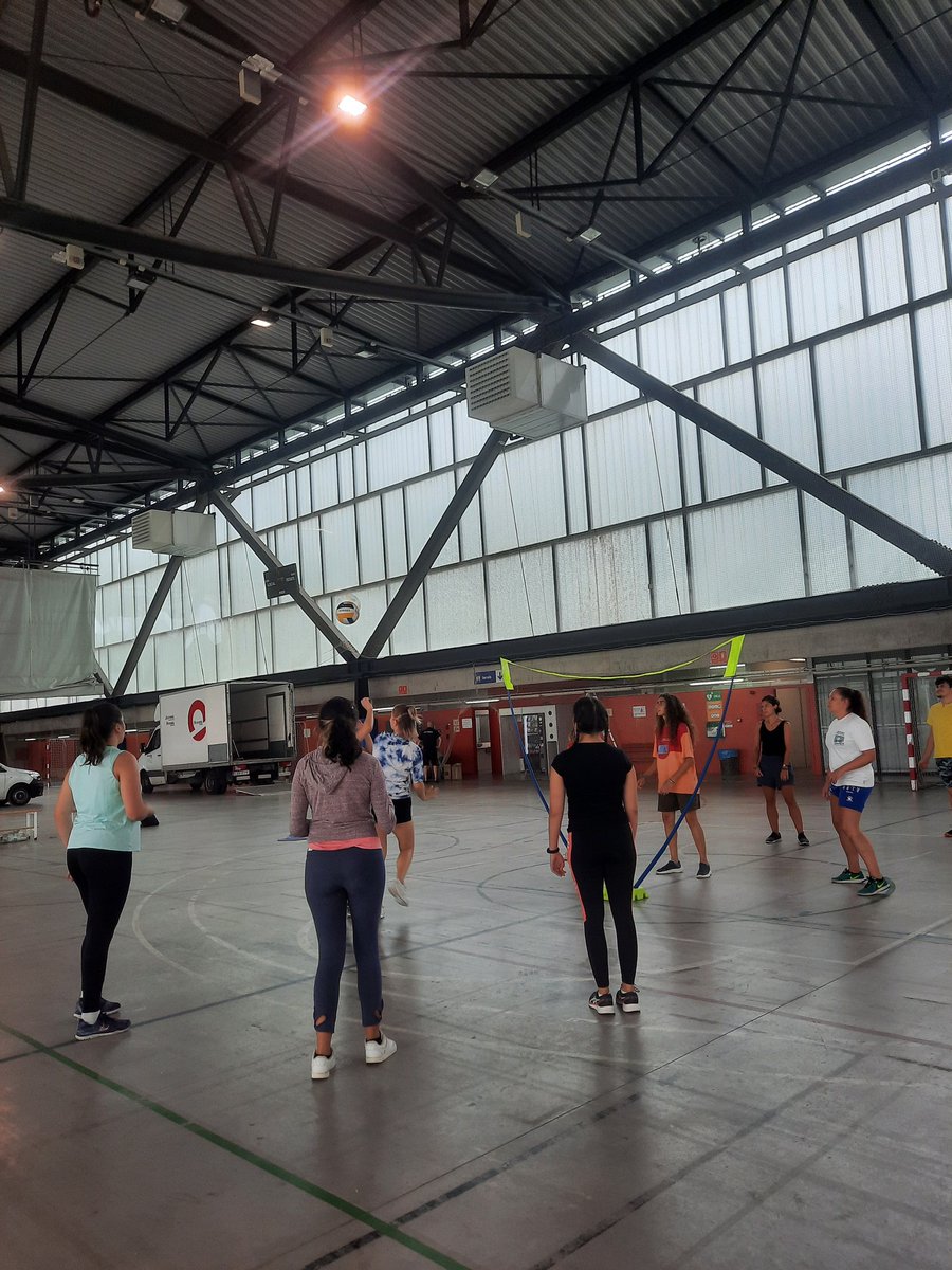 XEASC's tweet image. Ara mateix a Tortosa intercanvi entre joves i entitats: 50 participants practicant esports adaptats, en el marc del projecte internacional WINS. Fent escola de participació e inclusió. Som-hi!
@atzavaraarrels
@LaRotllana 
#APASA
#ASSIDE 
#ErasmusPlus