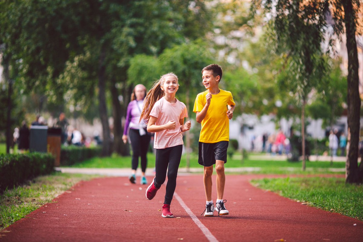 SwissTPH's tweet photo. New results of the SOPHYA study that investigated the #PhysicalActivity &amp; #Sport behaviour of #Children in Switzerland:

🤸 Children remained active during the COVID-19 pandemic
🤸 Living environment &amp; parents have a significant influence on activity

📲https://t.co/MhnPc4wRBn https://t.co/8sfRbr28Kn