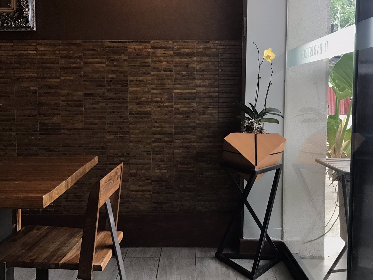 yannystudy's tweet image. went here after classes yasss slayyyyyyy