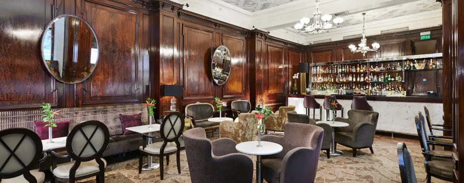 Fancy a night at London’s 4* Waldorf Hotel? Travel by coach from #Devon on Sun 16 Oct returning the next day! £209pp Includes full #afternoontea visit tallyhocoaches.co.uk or call 0300 012 0179. #coachtrip #visitlondon