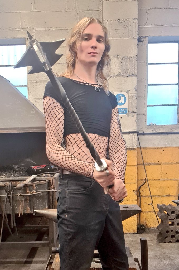 TheFemboyForge's tweet photo. Flanged mace. 
100% femboy made! 🔥 https://t.co/a6t8pw8EmY