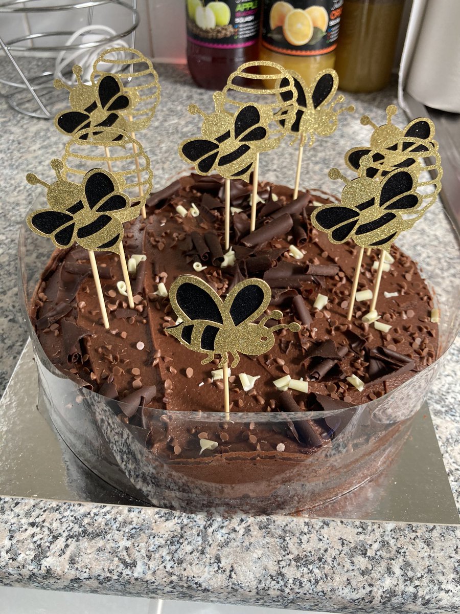 Hive is here C3 are ready
It will all be ok if we take it steady 🐝 <a href="/NorthMcrGH_NHS/">North Manchester General Hospital</a> <a href="/MFTnhs/">MFT NHS</a> <a href="/MFT_Hive/">MFT Hive</a> 🐝🐝🐝🐝