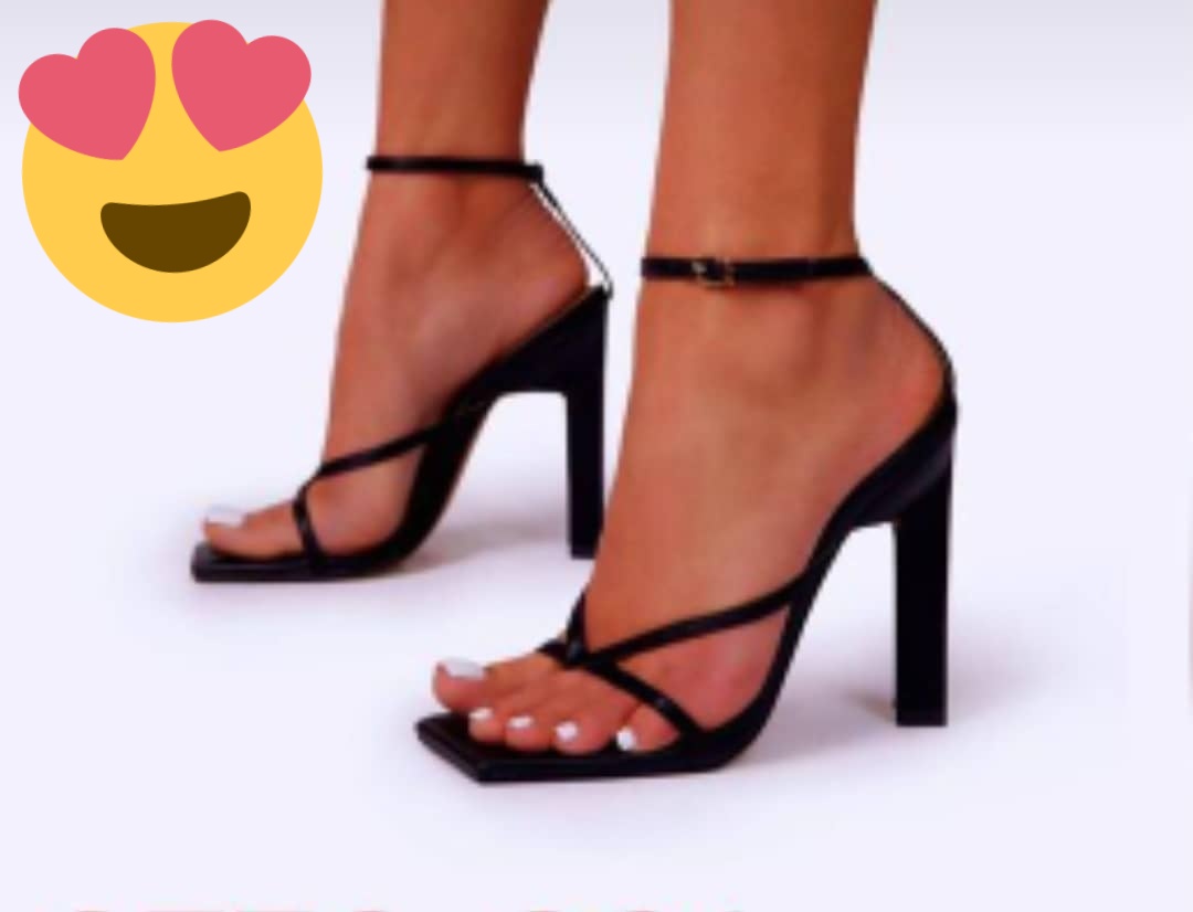 😷Shoesly 👠 tweet media
