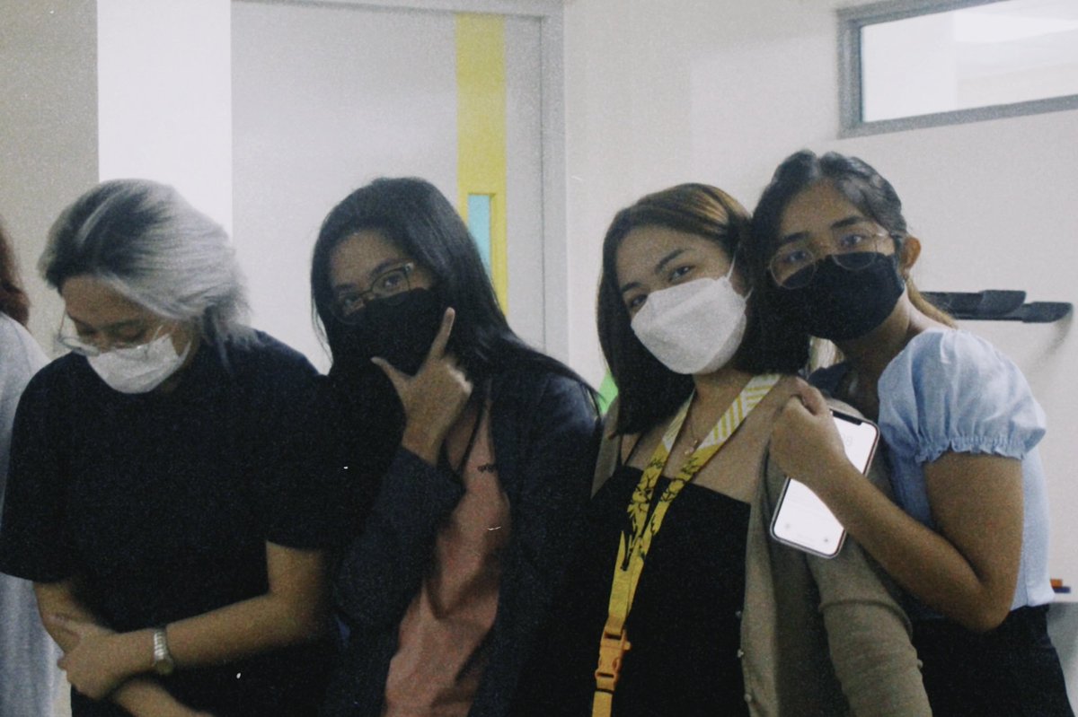 USTSinagtala's tweet photo. 🌟 SINAGTEATRO

—- Ikaw ba ay isang naghahangad na aktor na nais magliwanag sa harap ng entablado? Bukas na ang mga awdisyon para sa SinagTeatro!  At iniimbita kang pumasok at maging parte ng kanilang tahanan. —- https://t.co/DsTOwCFc13