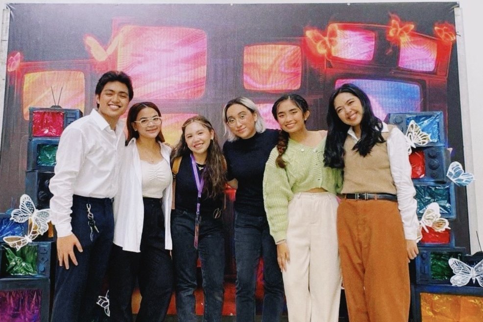 USTSinagtala's tweet photo. 🌟 SINAGTEATRO

—- Ikaw ba ay isang naghahangad na aktor na nais magliwanag sa harap ng entablado? Bukas na ang mga awdisyon para sa SinagTeatro!  At iniimbita kang pumasok at maging parte ng kanilang tahanan. —- https://t.co/DsTOwCFc13