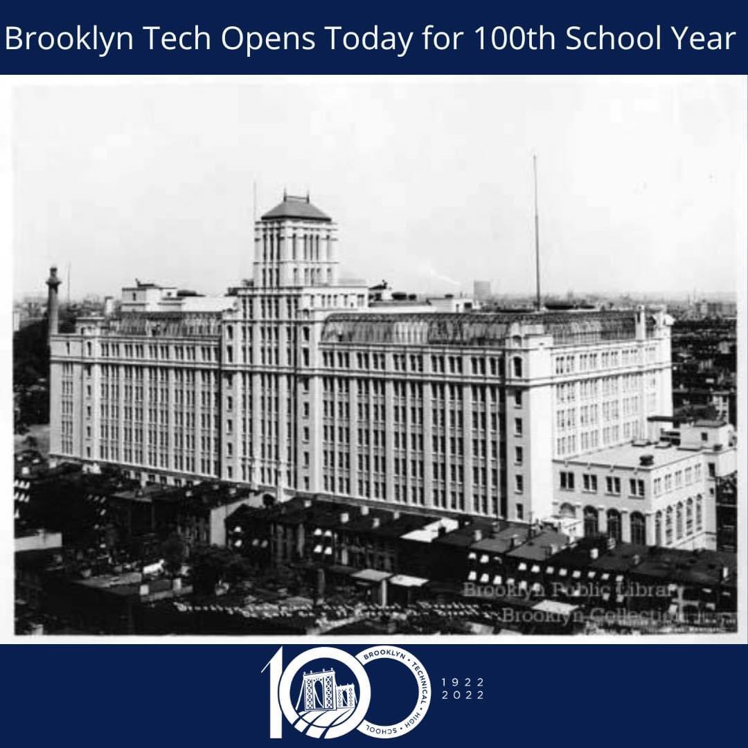 bthsalumni's tweet photo. 🎊💯🎉Brooklyn Tech opens its doors today for its 100th school year with 6,106 enrollees and 1,575 members of the Class of 2026! Best of luck to all current Technites! You’ve got this! 💙🤍
#Tech100 #TechTBT #TechProud https://t.co/a1mm9hlIVf